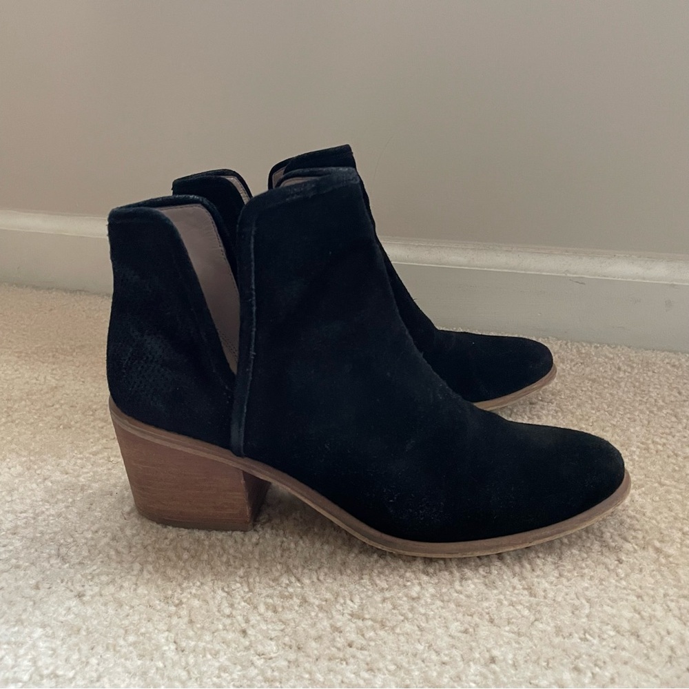 Hinge Black Suede Ankle Boots